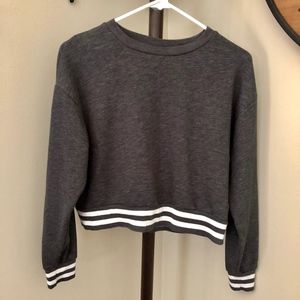 Mossimo Supply Co. Cropped Sweatshirt Gray